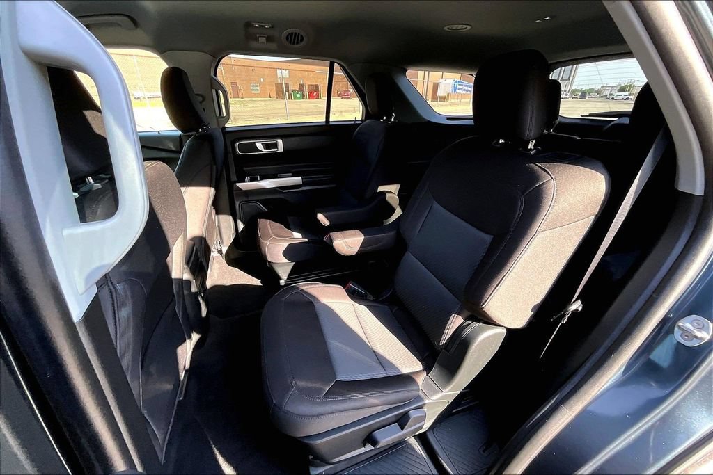 Certified 2023 Ford Explorer XLT AWD/4WD image 24