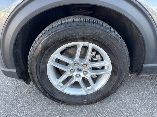 Certified 2025 Ford Explorer Active image 10
