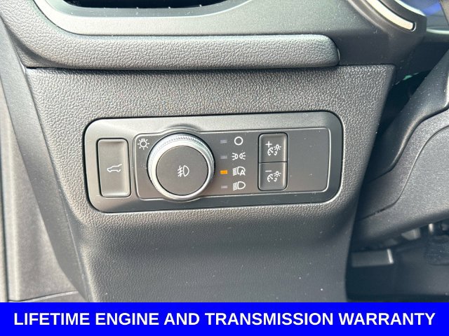 Certified 2022 Ford Escape SEL w/ Technology Package FWD image 32