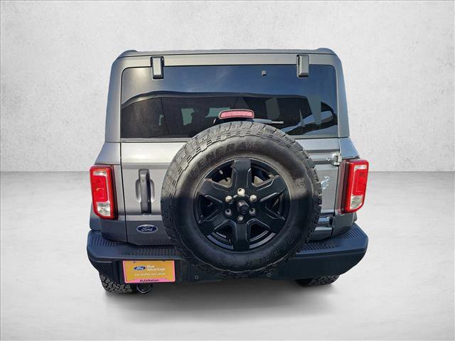 Certified 2024 Ford Bronco Black Diamond image 3