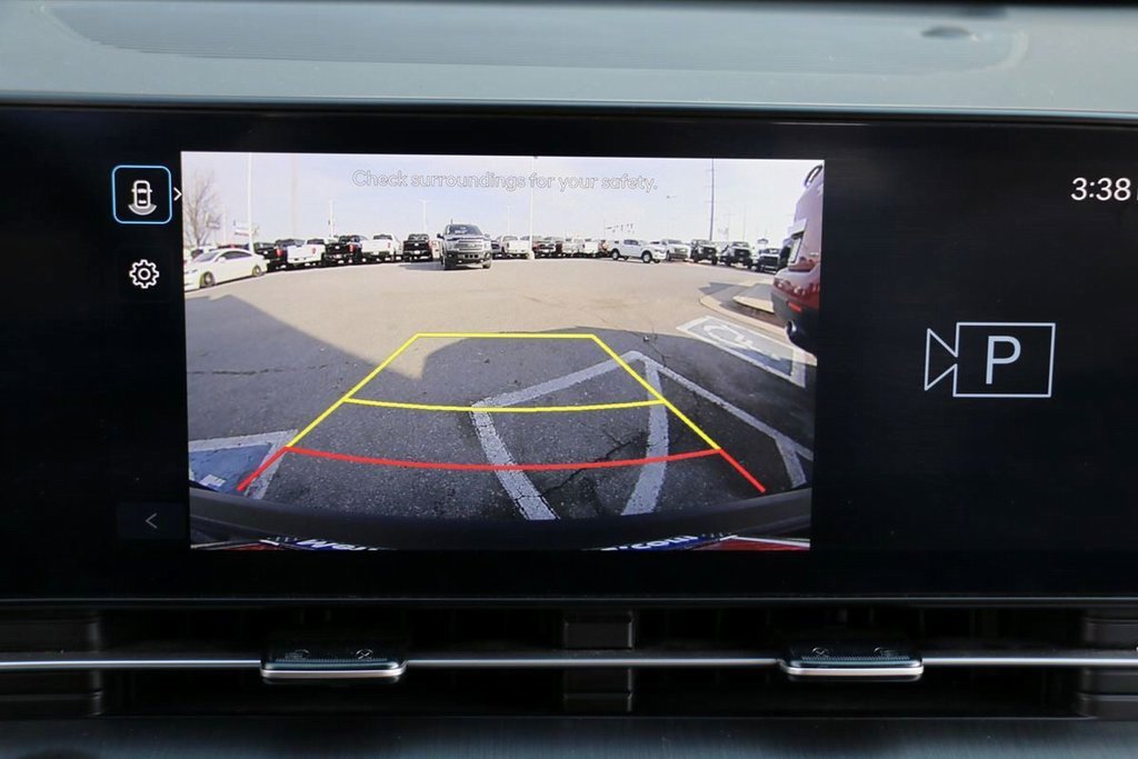 Used 2025 Hyundai Kona SEL image 13