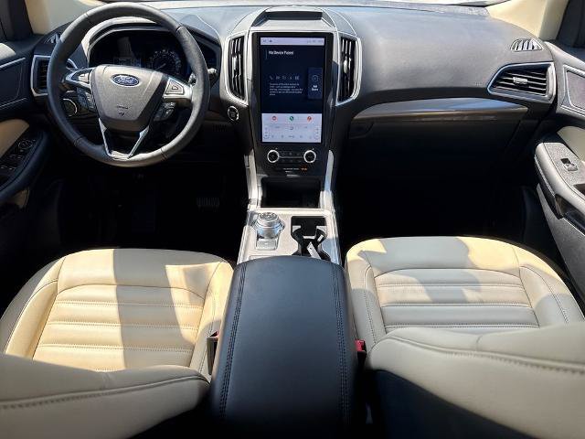 Certified 2024 Ford Edge SEL w/ Convenience Package AWD/4WD image 11