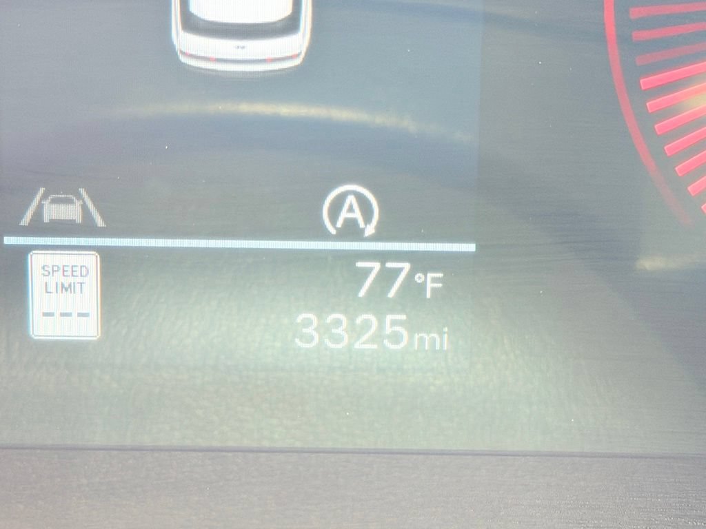 Used 2025 Hyundai Santa Fe SE FWD image 24