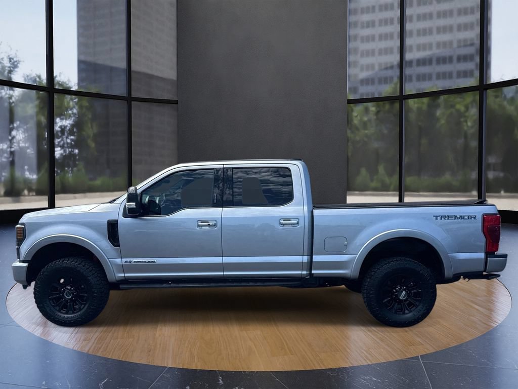 Certified 2022 Ford F350 Lariat w/ Tremor Off-Road Package AWD/4WD image 6