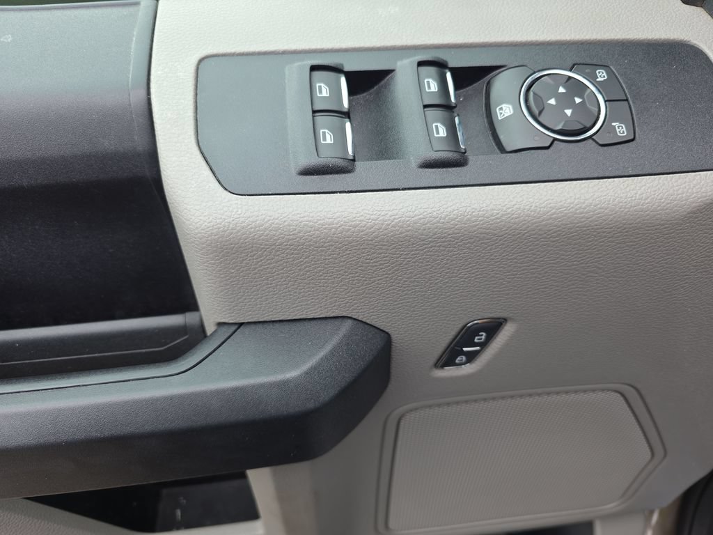 Certified 2019 Ford F250 XL w/ STX Appearance Package AWD/4WD image 19