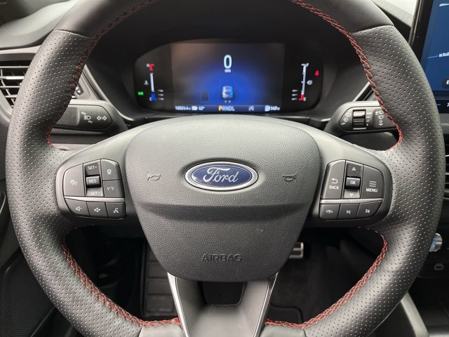 Certified 2024 Ford Escape ST-Line w/ Tech Pack #1 AWD/4WD image 15