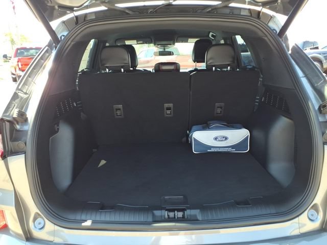 Certified 2024 Ford Escape ST-Line w/ Tech Pack #1 AWD/4WD image 8