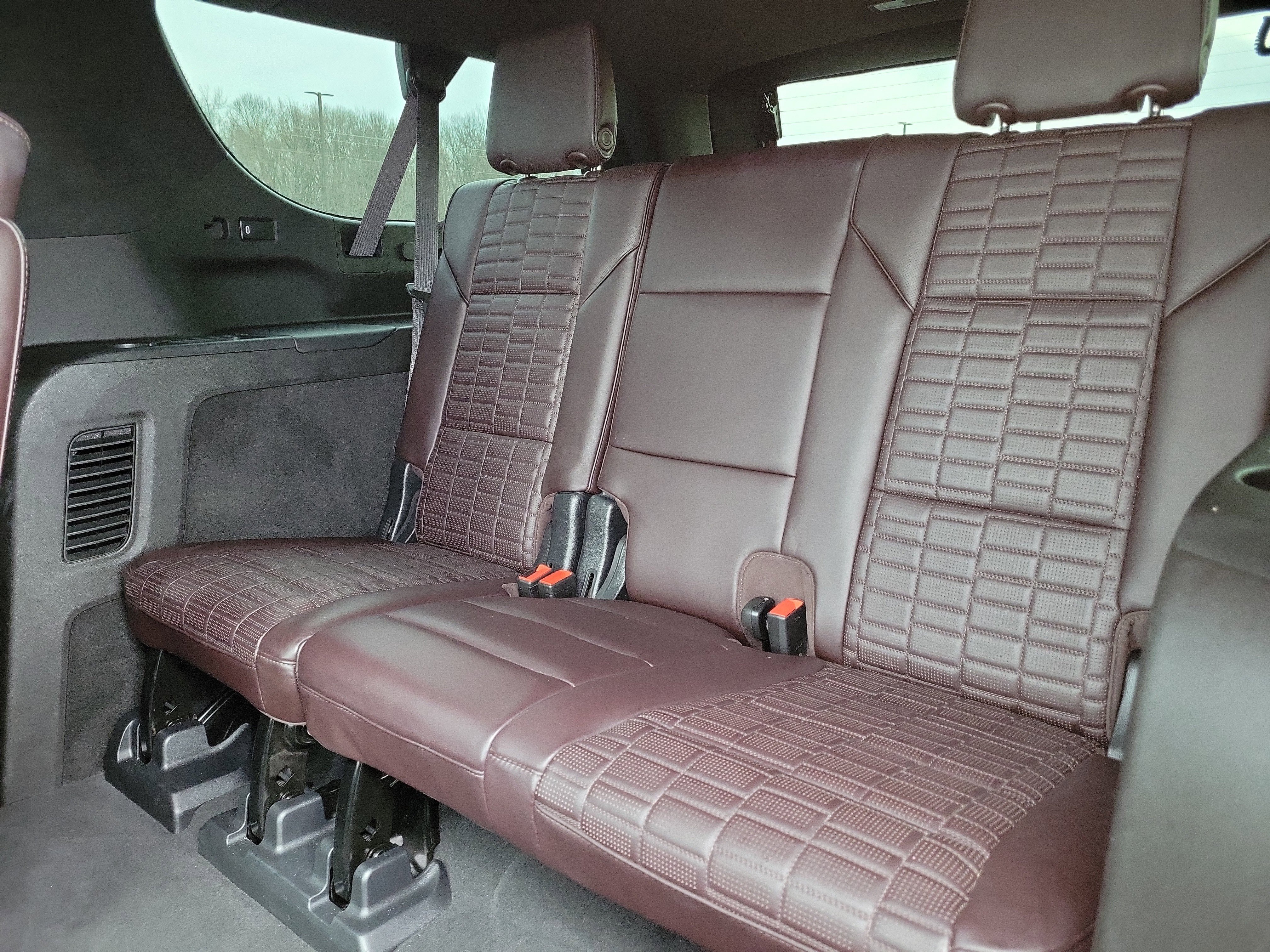 Used 2021 Cadillac Escalade ESV Sport Platinum image 11