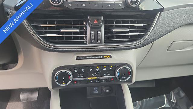 Certified 2023 Ford Escape Active AWD/4WD image 16