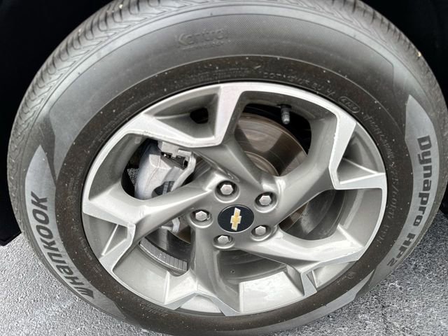 Used 2025 Chevrolet Trax LT w/ Driver Confidence Package image 13