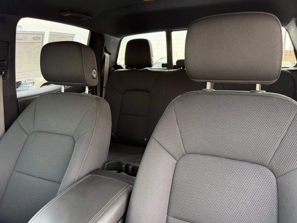 Used 2025 GMC Canyon Elevation AWD/4WD image 17