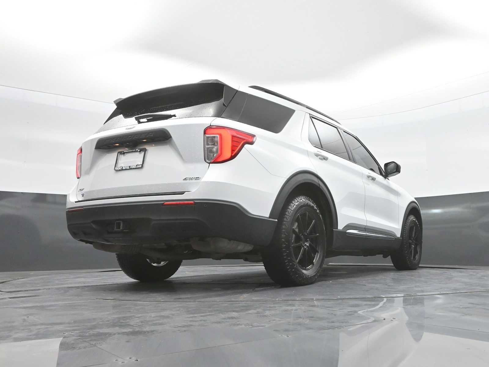 Certified 2021 Ford Explorer XLT w/ Class III Trailer Tow Package AWD/4WD image 42