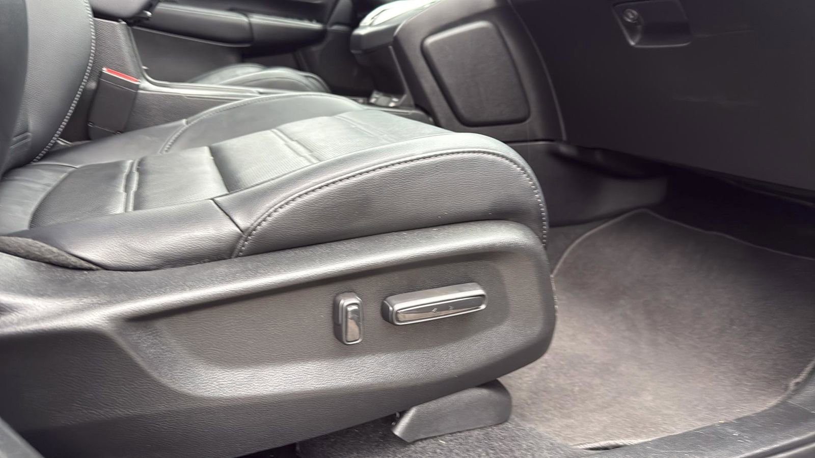 Used 2020 Honda CR-V EX-L image 25