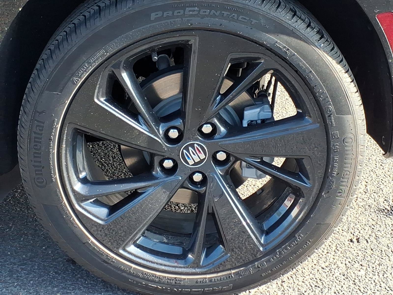 Used 2025 Buick Envision Sport Touring AWD/4WD image 9
