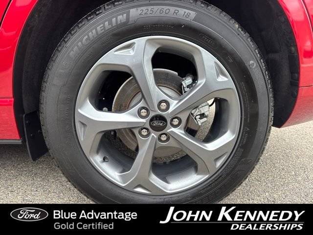 Certified 2023 Ford Escape ST-Line w/ Tech Pack #1 FWD image 3