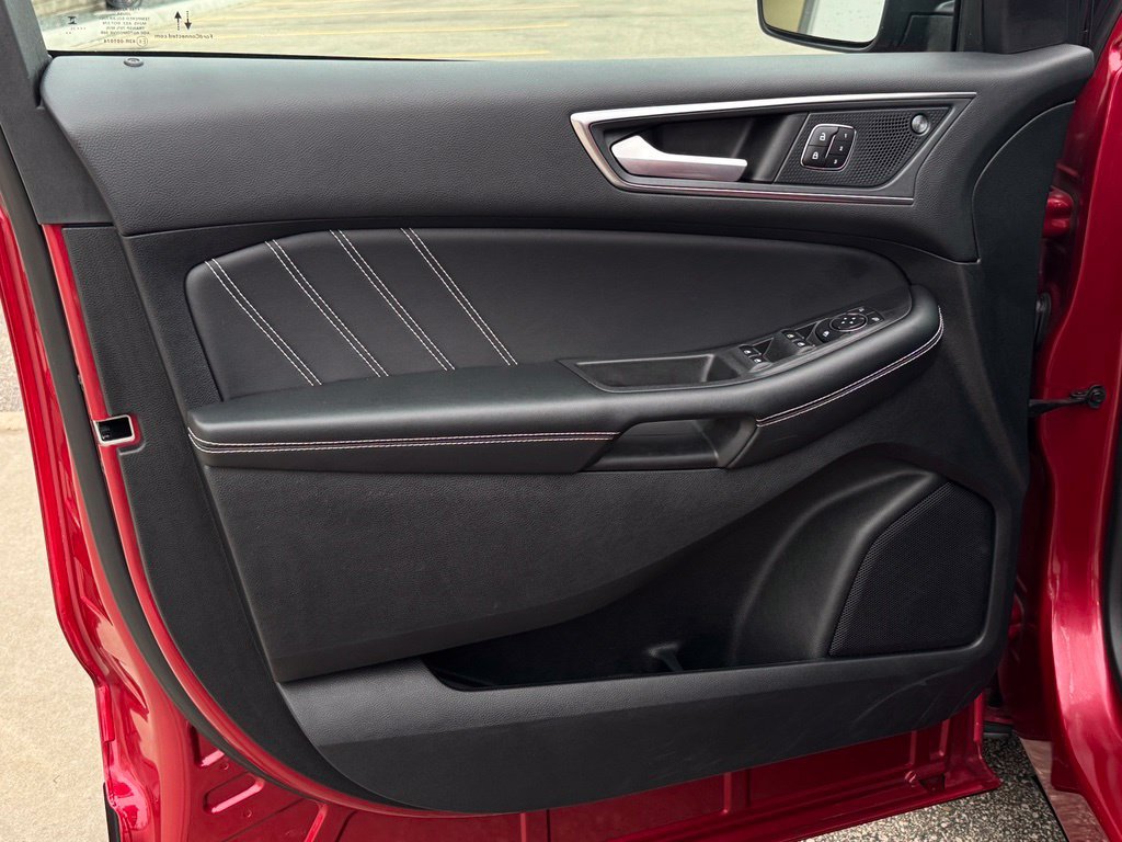 Certified 2023 Ford Edge ST AWD/4WD image 8