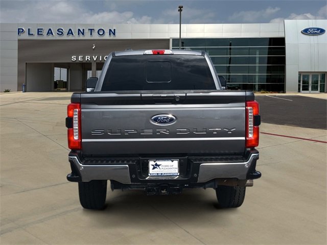 Certified 2024 Ford F250 Lariat image 4