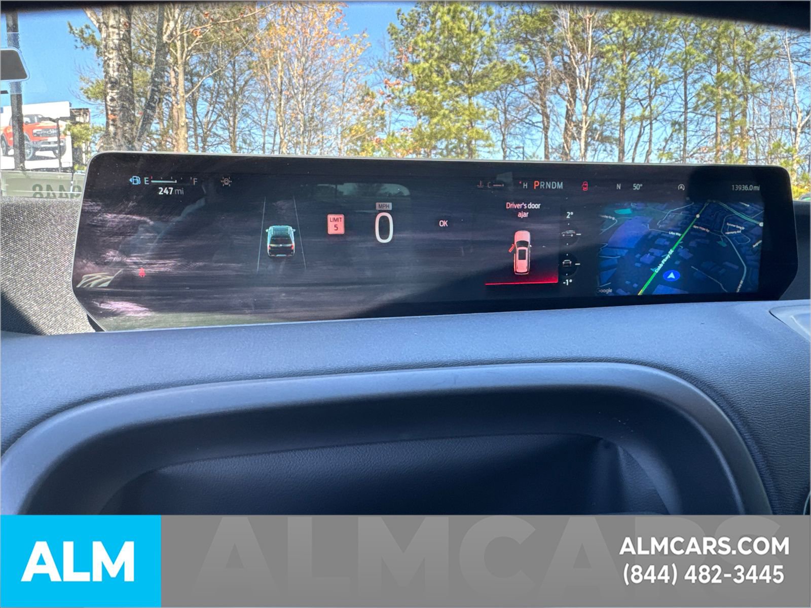 Certified 2025 Ford Expedition Active image 34