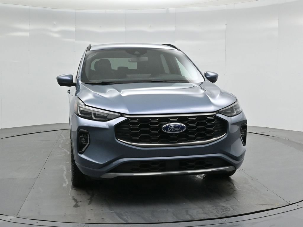 Certified 2023 Ford Escape ST-Line Elite image 31