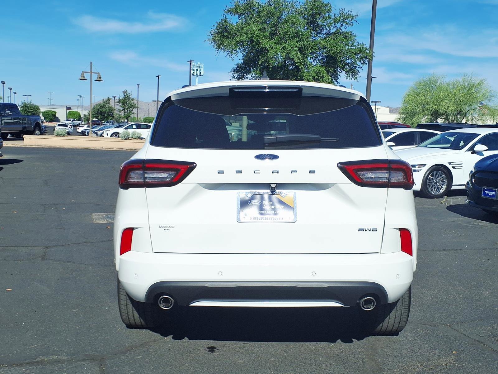 Certified 2024 Ford Escape ST-Line Elite w/ Premium Technology Package image 5