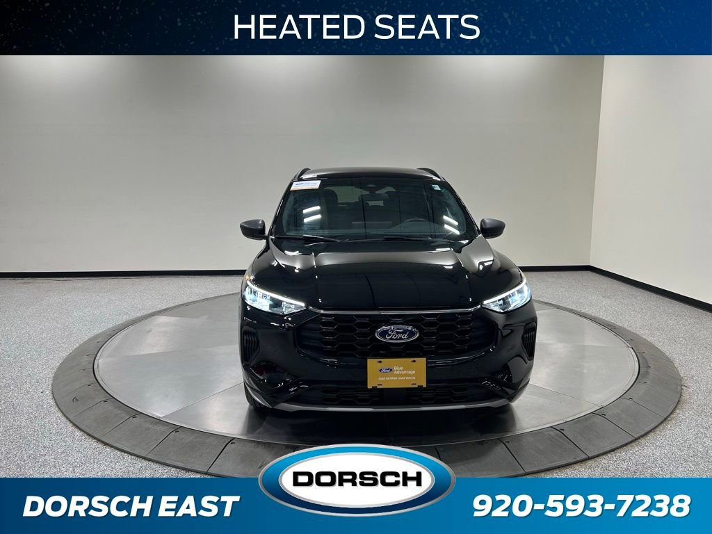 Certified 2024 Ford Escape ST-Line w/ Tech Pack #1 AWD/4WD image 3