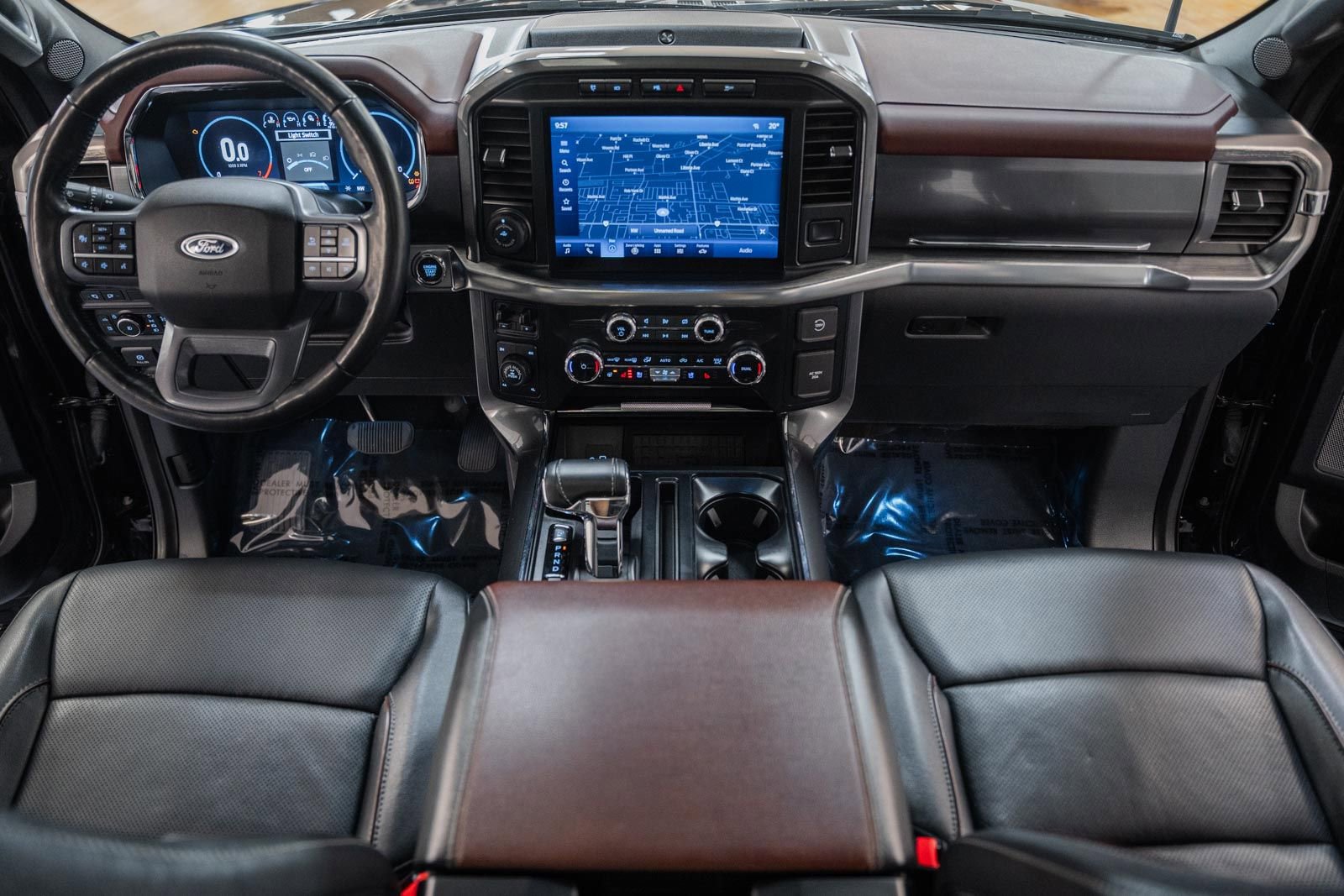 Certified 2023 Ford F150 Lariat w/ Equipment Group 502A High image 21