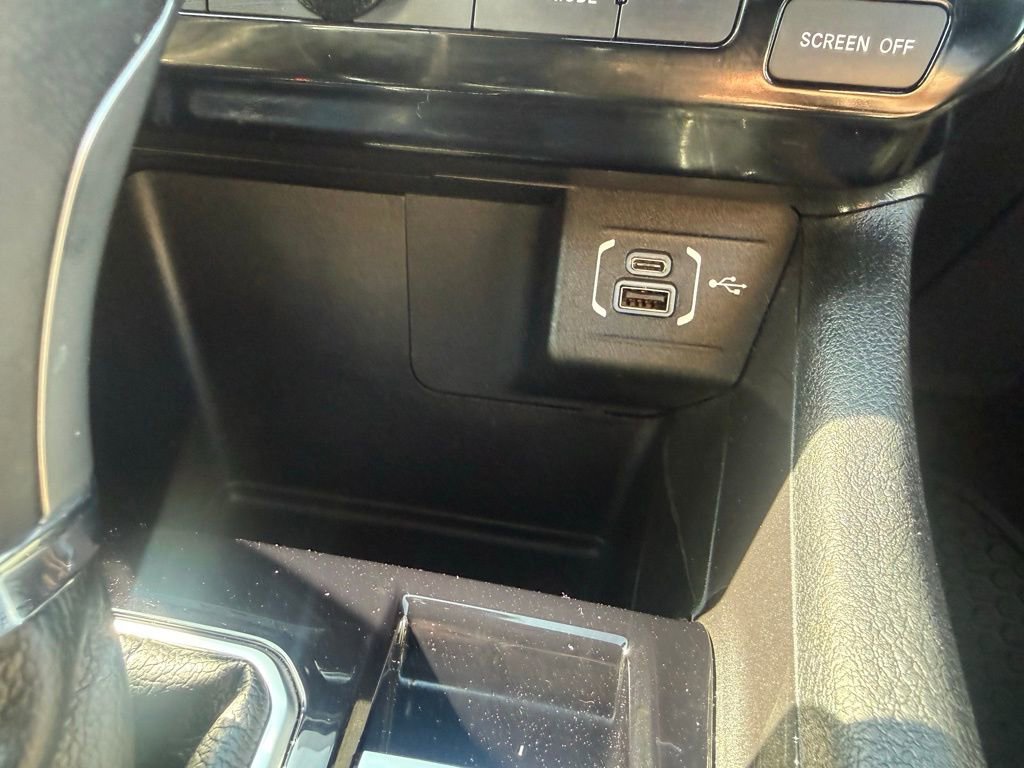 Used 2023 Jeep Compass Latitude w/ Convenience Group AWD/4WD image 25