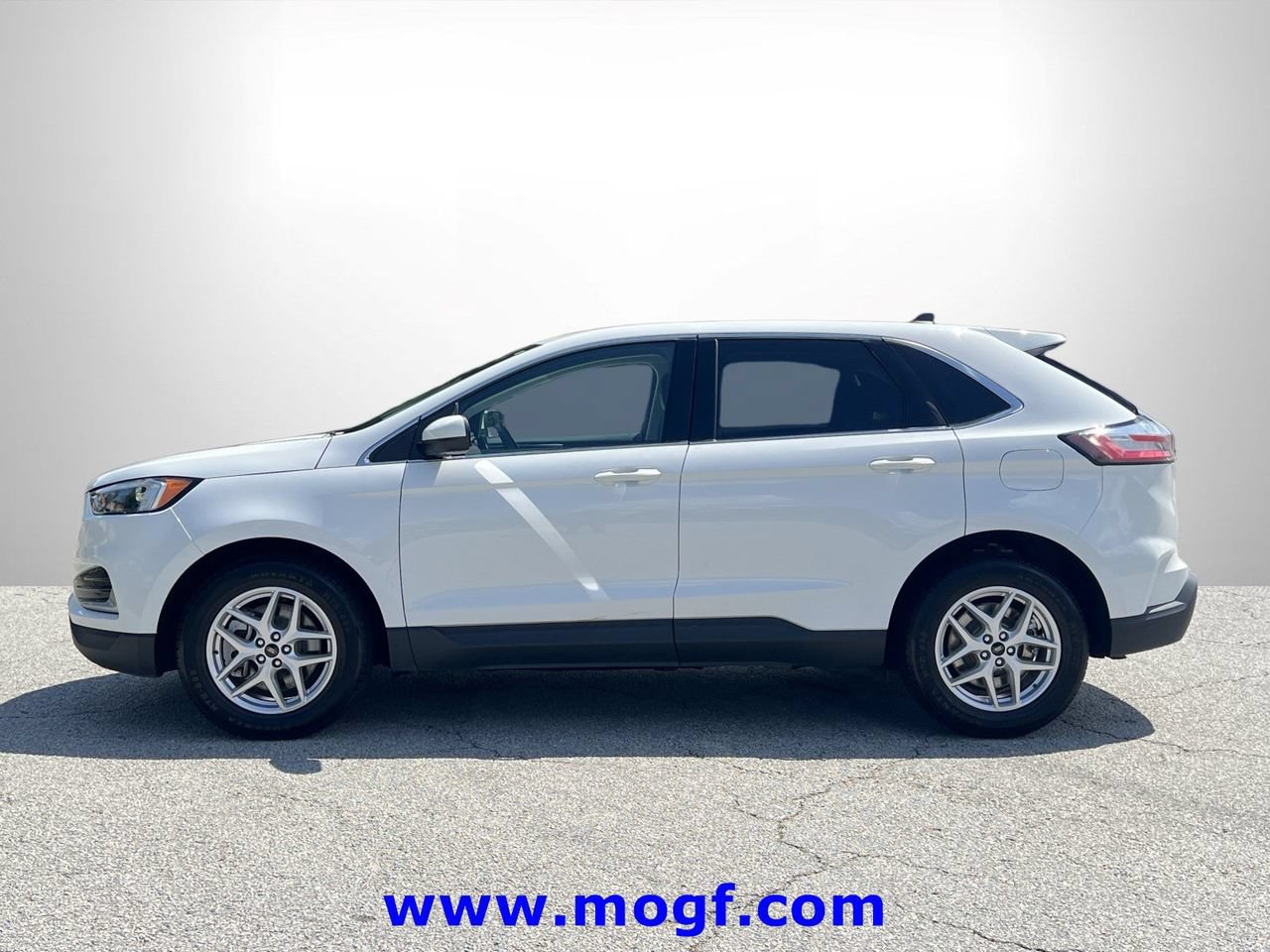 Certified 2024 Ford Edge SEL AWD/4WD image 25