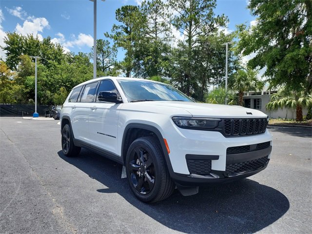 Used 2023 Jeep Grand Cherokee L Laredo
