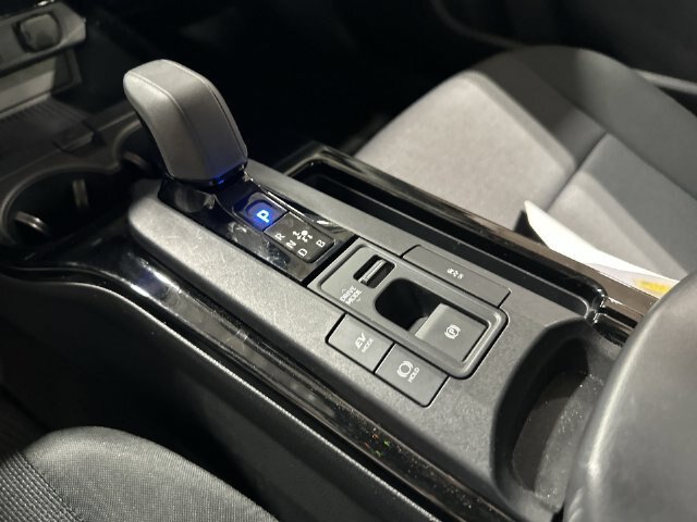 Used 2025 Toyota Prius LE FWD image 27