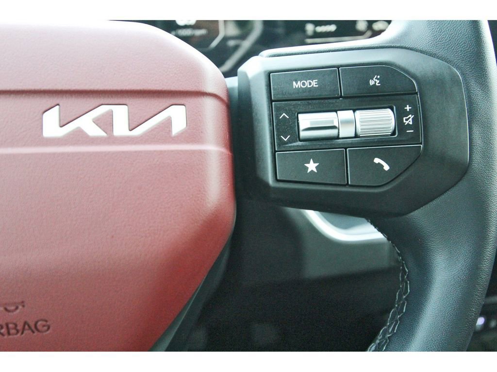 Used 2025 Kia K4 GT-Line w/ GT-Line Premium Package FWD image 19