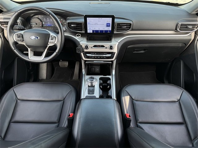 Certified 2021 Ford Explorer XLT w/ Equipment Group 202A image 10