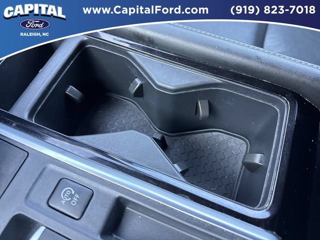 Used 2022 Nissan Pathfinder SL FWD image 31