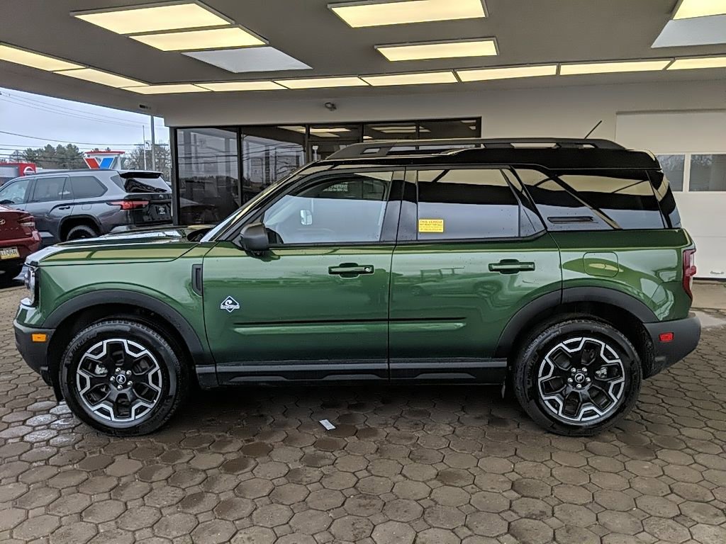 Certified 2025 Ford Bronco Sport Outer Banks w/ Outer Banks Tech Package+ image 8