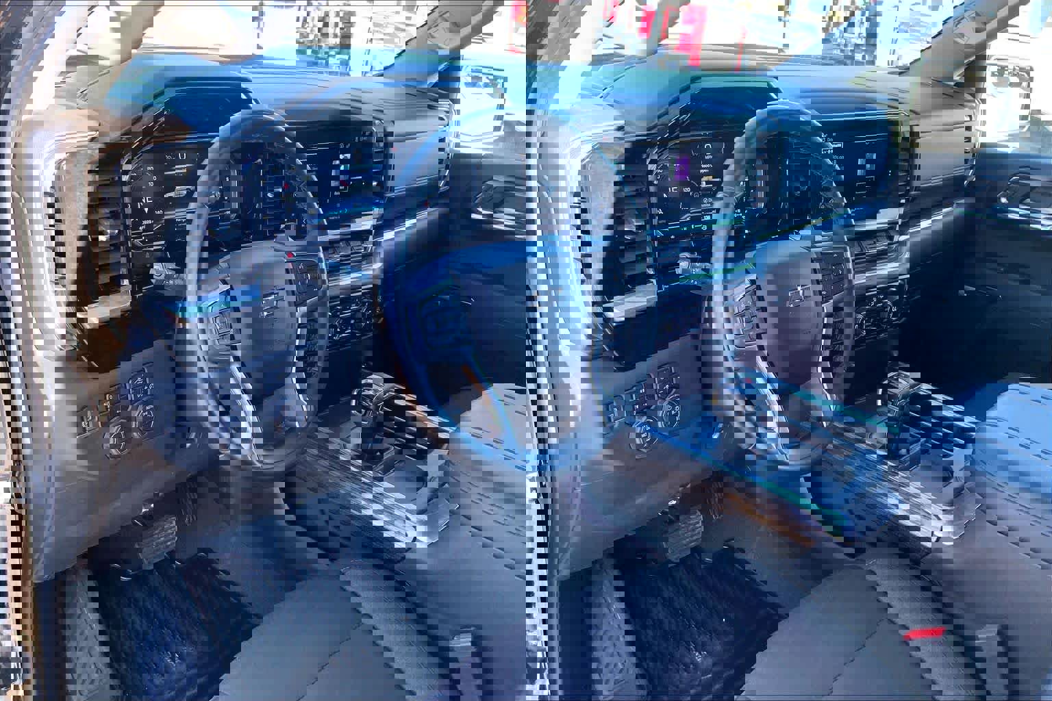 Used 2023 Chevrolet Silverado 1500 RST w/ Convenience Package II image 17