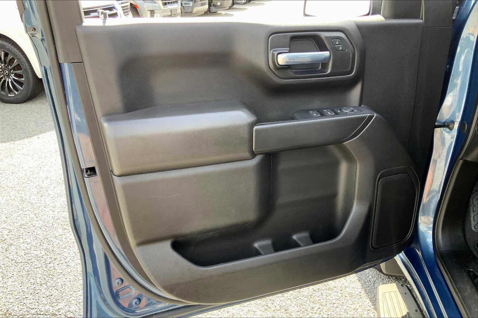 Used 2024 GMC Sierra 1500 Pro w/ Graphite Edition AWD/4WD image 20
