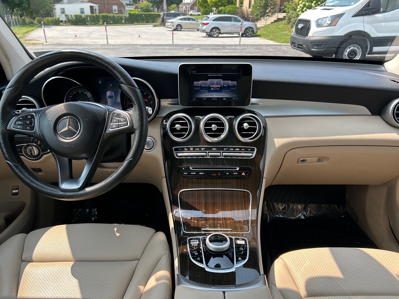 Used 2018 Mercedes-Benz GLC 300 4MATIC image 6