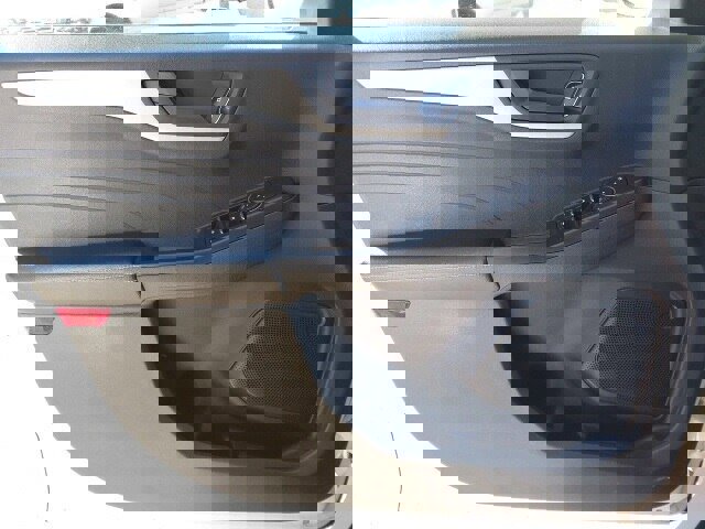 Certified 2022 Ford Escape SE image 15