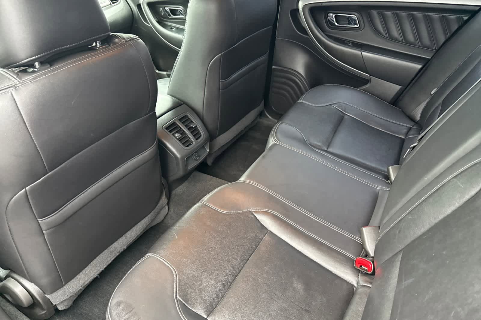 Certified 2017 Ford Taurus SEL w/ Equipment Group 201A FWD image 13