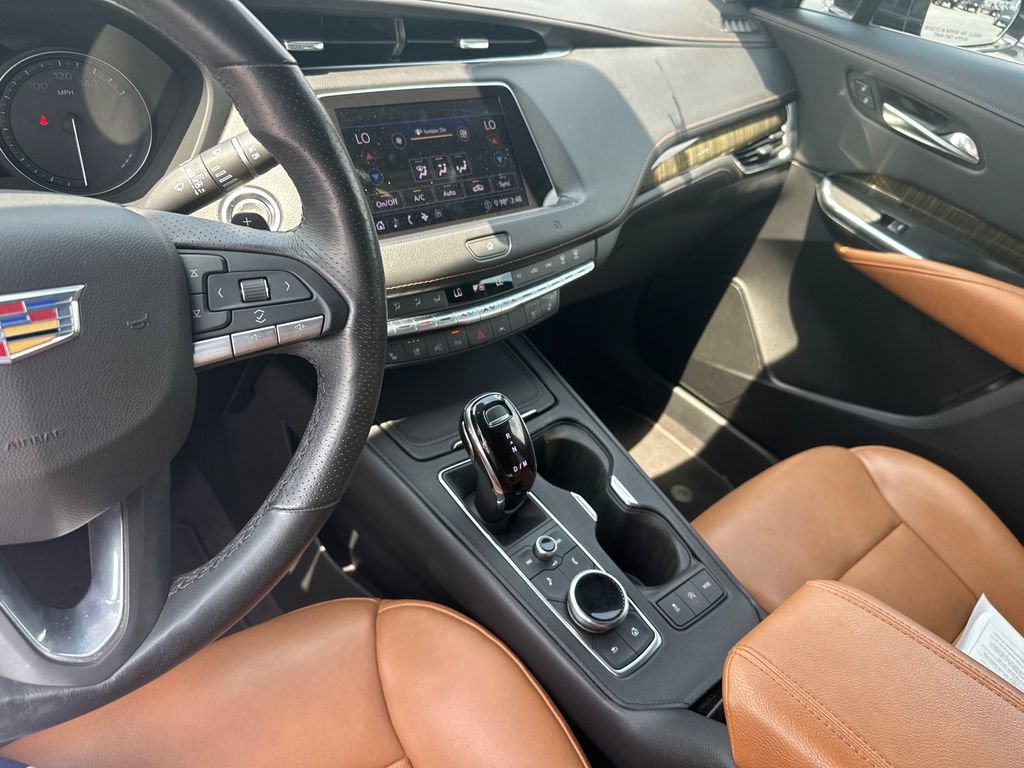 Used 2020 Cadillac XT4 Sport AWD/4WD image 33