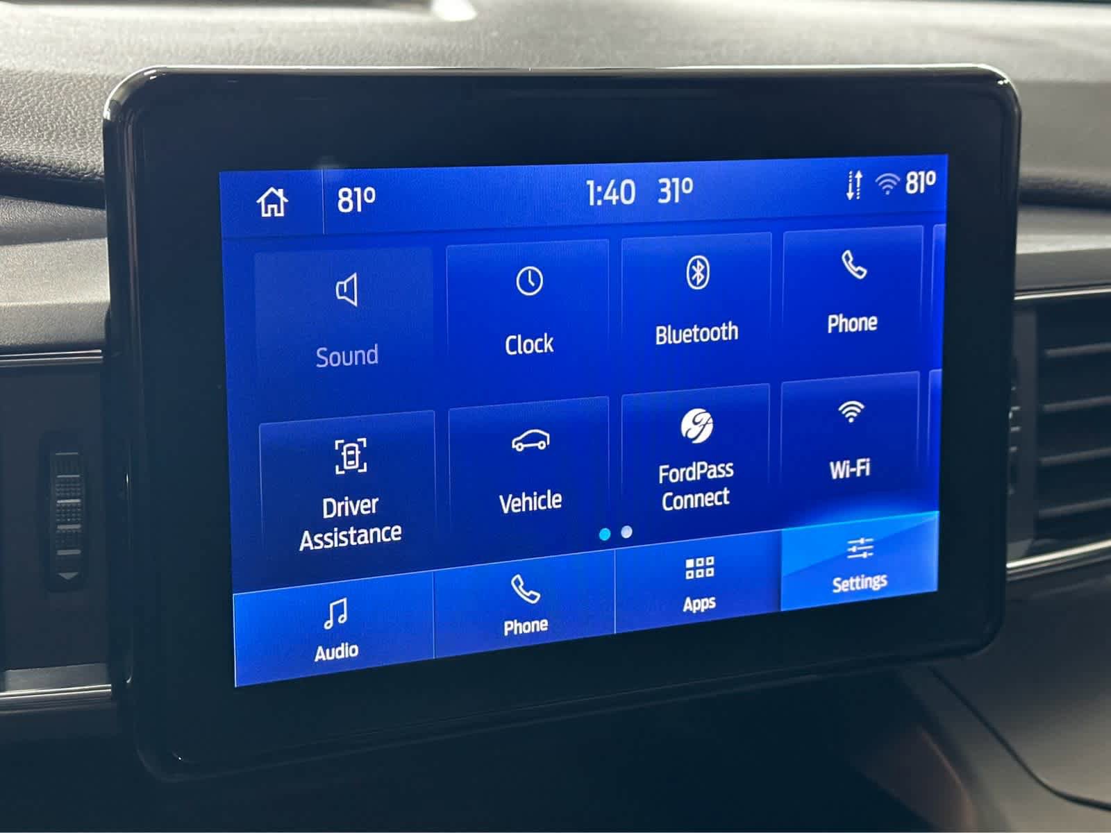 Certified 2022 Ford Explorer XLT w/ Equipment Group 202A AWD/4WD image 26