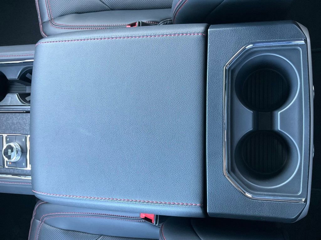 Certified 2024 Ford Expedition Limited image 37