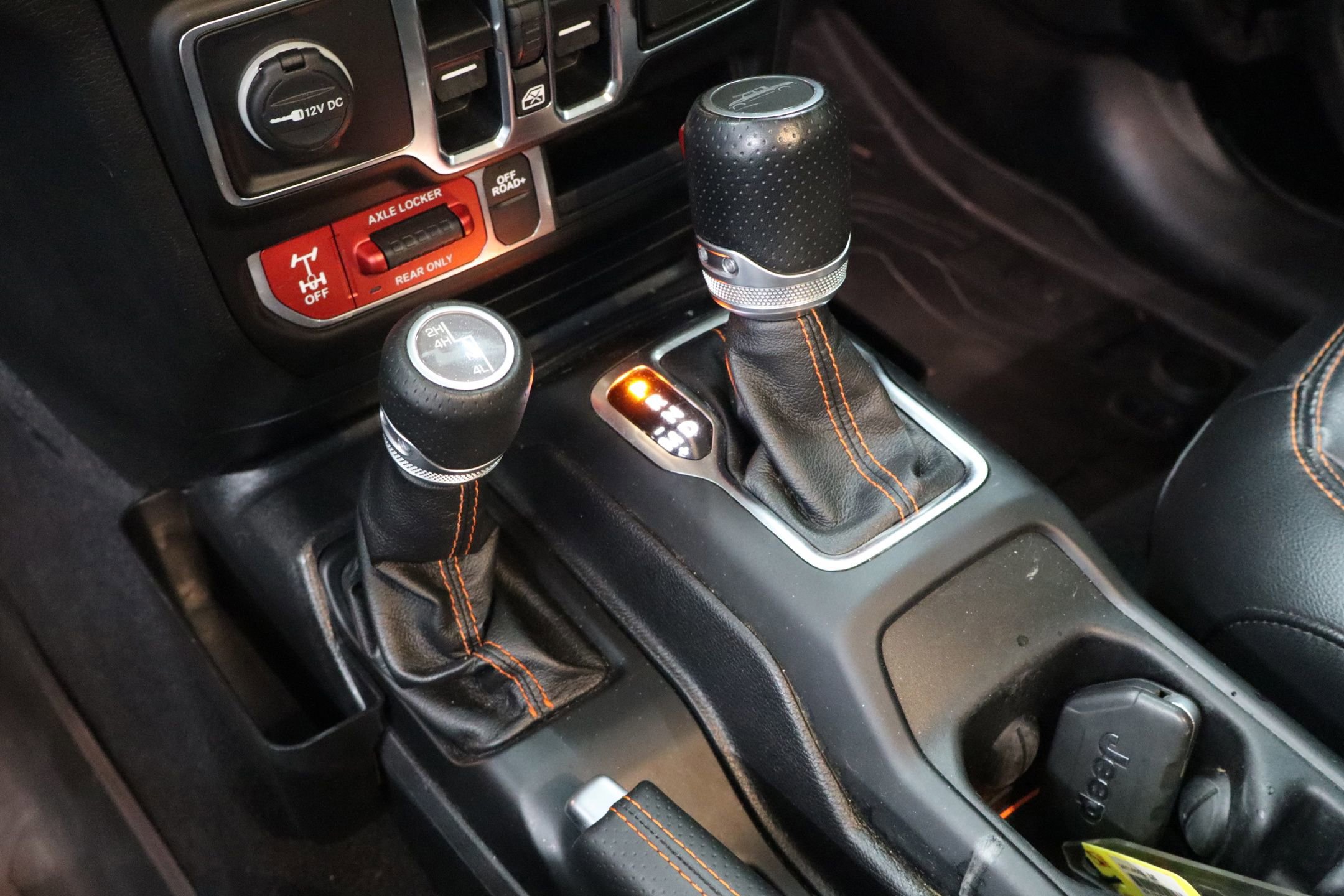 Used 2021 Jeep Gladiator Mojave w/ Dual Top Group image 19