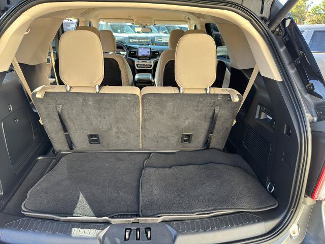 Certified 2023 Ford Explorer XLT RWD image 23