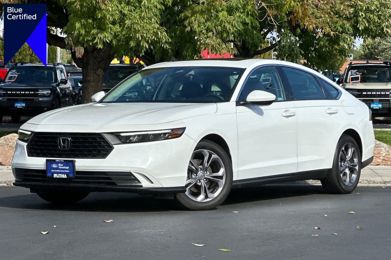 Used 2023 Honda Accord EX image 1