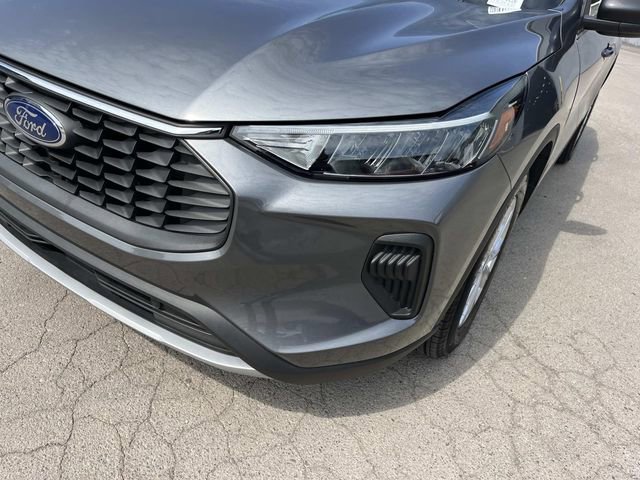 Certified 2024 Ford Escape Active image 9
