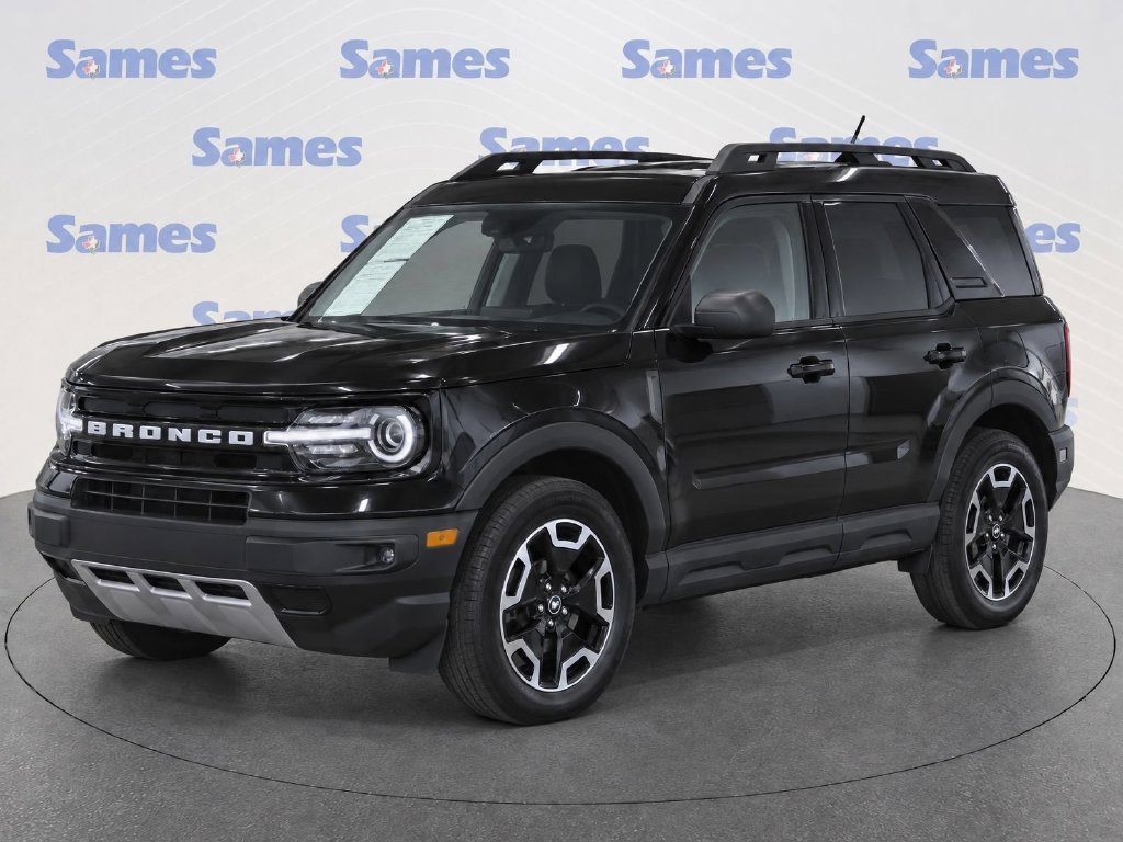 Certified 2022 Ford Bronco Sport Outer Banks w/ Tech Package AWD/4WD image 2