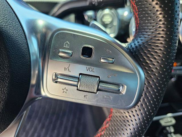 Used 2023 Mercedes-Benz CLA 250 image 25