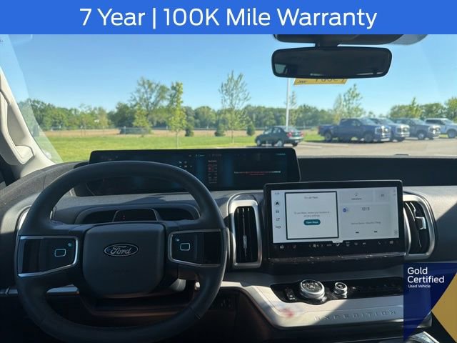 Certified 2025 Ford Expedition Active AWD/4WD image 37