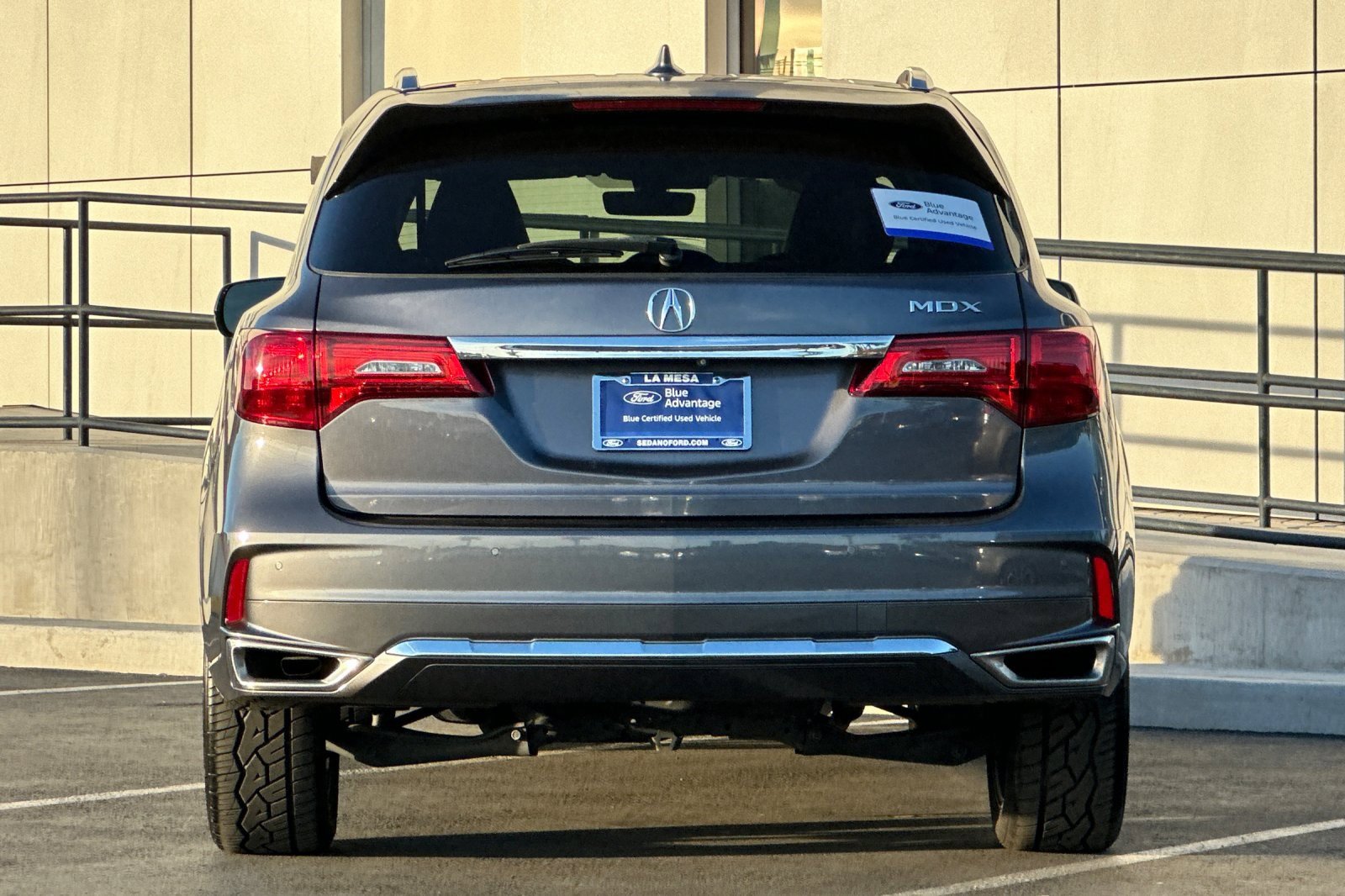 Used 2020 Acura MDX FWD w/ Advance Package image 4